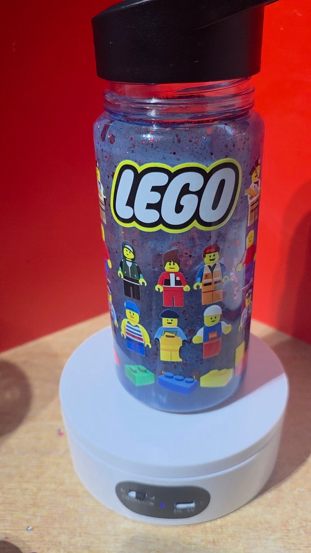 10oz Kids Glitter Snowglobe Bottles.